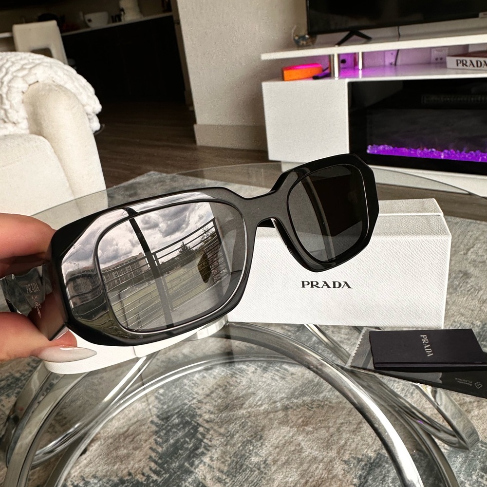 Prada Angular Black Sunglasses PERFECT CONDITION worn maybe twice - Picture 12 of 16